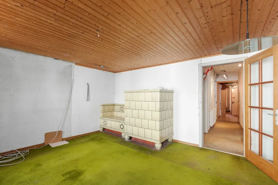 Casa a schiera di 6 locali da ristrutturare con potenziale di ampliamento – foto 4 di 14