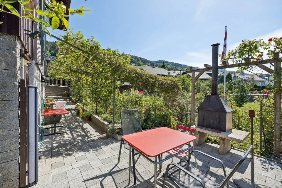 8.5 Zimmer Einfamilienhaus in Hilterfingen – Foto 3 von 19