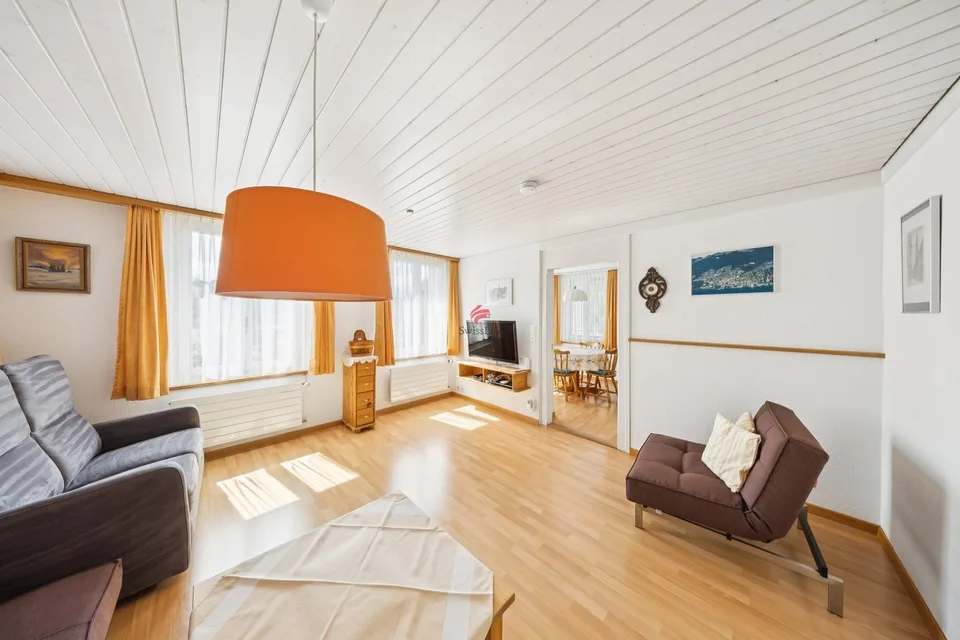 8.5 Zimmer Einfamilienhaus in Hilterfingen – Foto 6 von 19