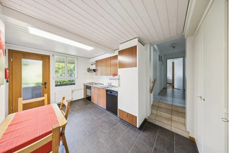 8.5 Zimmer Einfamilienhaus in Hilterfingen – Foto 7 von 19