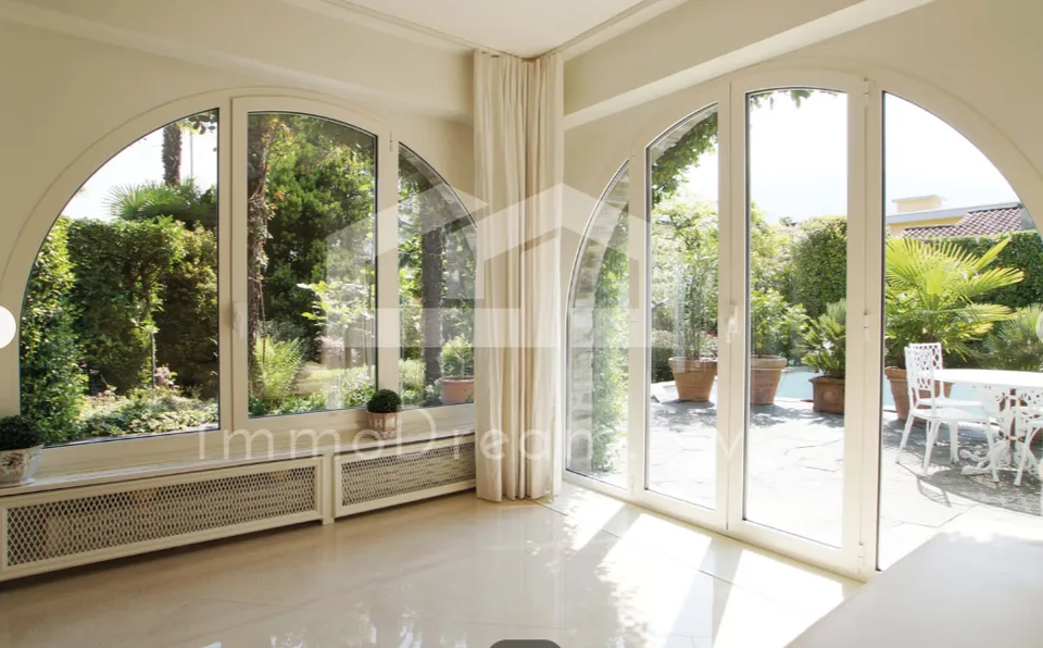 Ascona: 6.5 Zi. Villa mit Pool, Gartenanlage und 2. Wohnsitz – Foto 3 von 15