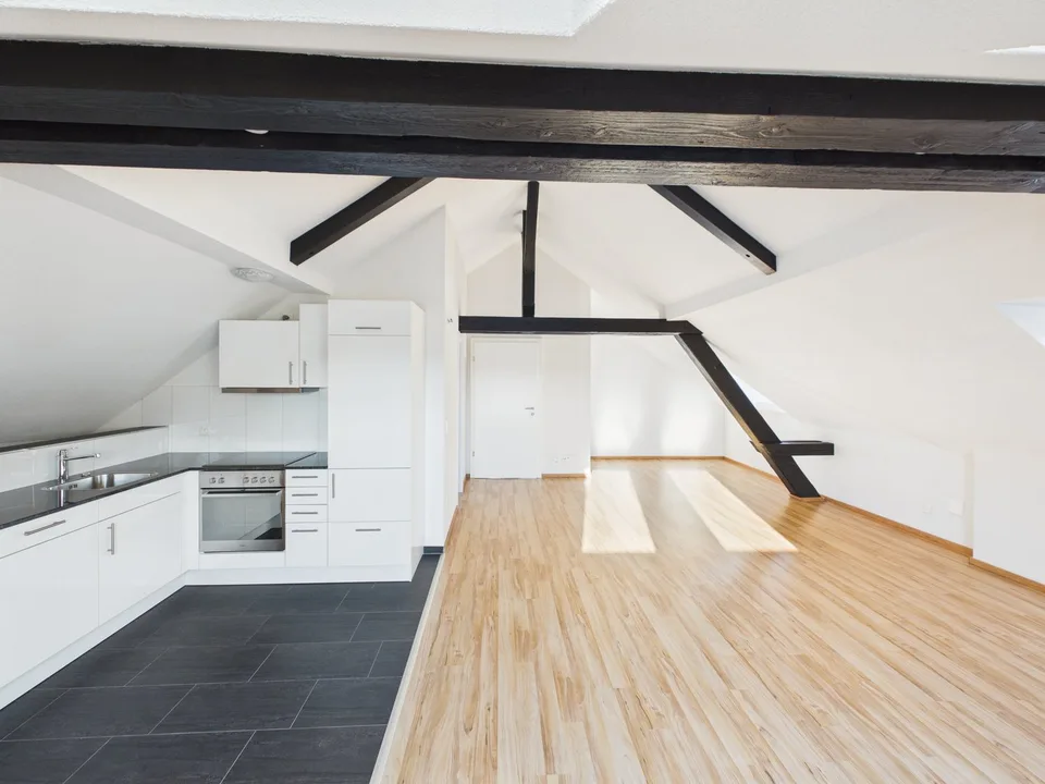 Delizioso appartamento mansardato di 1,5 locali nel cuore di St. Gallen – foto 3 di 13