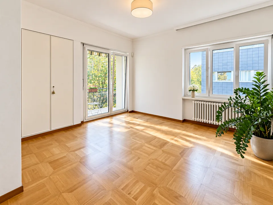 LUGANO CENTRALE | 4.5 LOCALI + DUE APPARTAMENTI A REDDITO – UN’UNICA OPPORTUNITÀ IMMOBILIARE – foto 25 di 28
