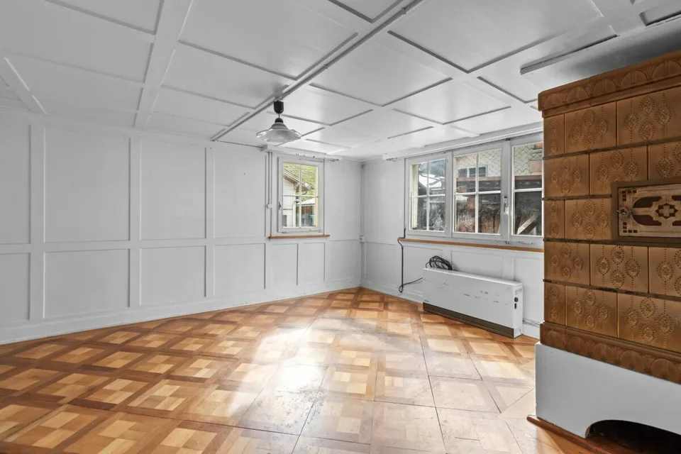 Maison de rangée à rénover avec abri au bord de la Linth – photo 5 sur 14