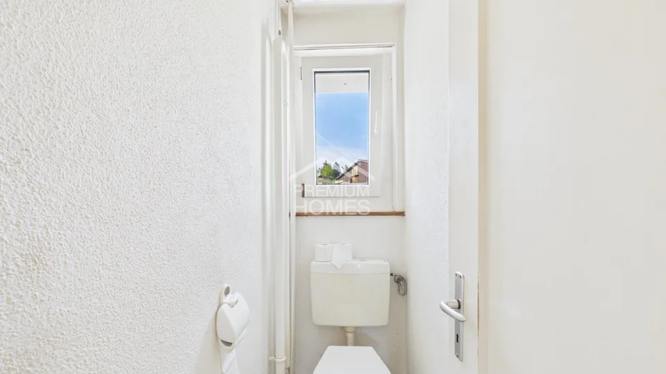 7.5 Zimmer Einfamilienhaus in Wislikofen – Foto 12 von 13