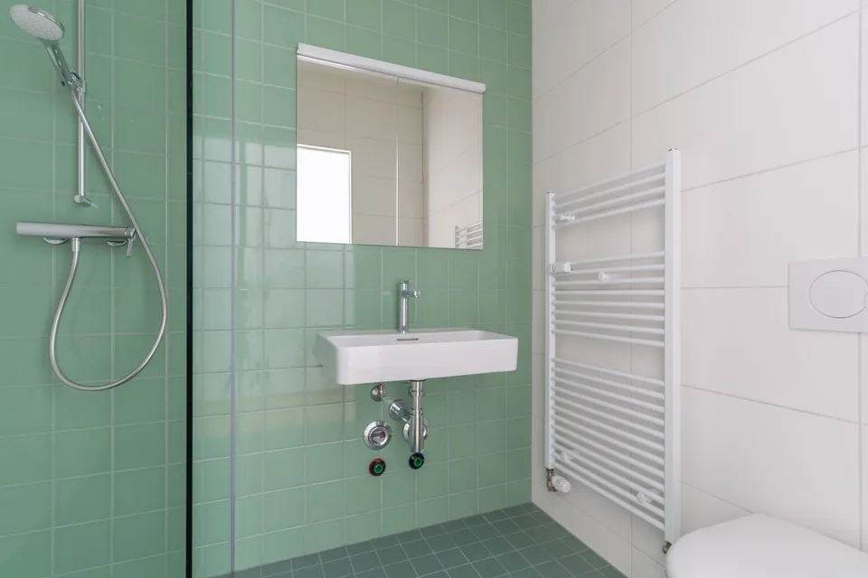 Charmante und gemütliche 3-Zimmer-Altbauwohnung mit Balkon – Foto 4 von 10
