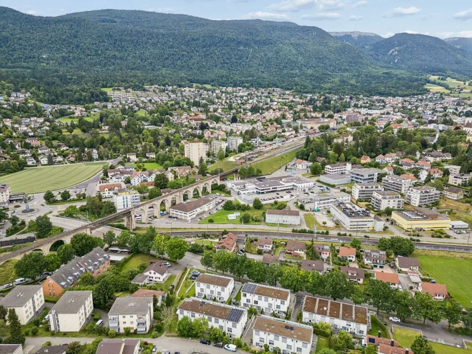 Maison mitoyenne neuve avec beaucoup de lumière et des espaces extérieurs spacieux – photo 13 sur 13