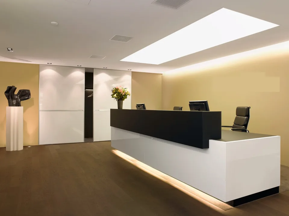 Modern office space with terrace and unique city view – photo 6 of 7