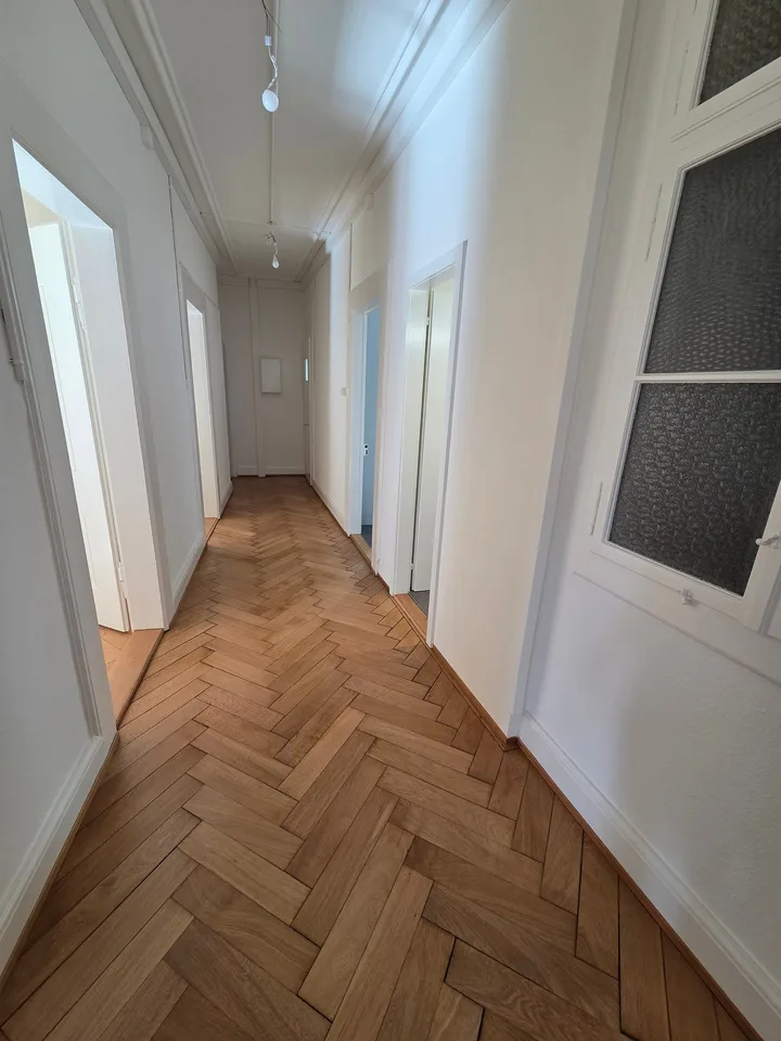 Appartamento di vecchia costruzione ristrutturato nel cuore della città vecchia – foto 9 di 12