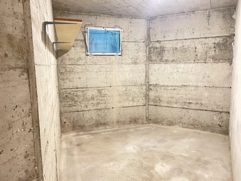 Nous offrons un appartement rénové dans le centre de Wollishofen. – photo 12 sur 12
