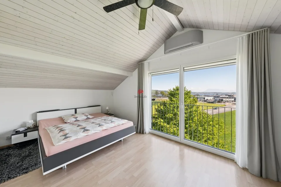 Panorama Doppeleinfamilienhaus mit See- und Bergsicht – Foto 3 von 13