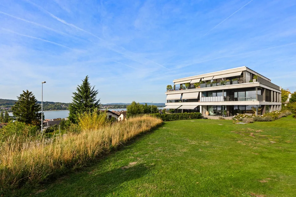 Appartamento esclusivo di 4,5 locali con giardino, molto spazio, verde, luce e privacy – foto 19 di 26