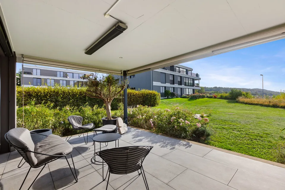 Appartamento esclusivo di 4,5 locali con giardino, molto spazio, verde, luce e privacy – foto 16 di 26
