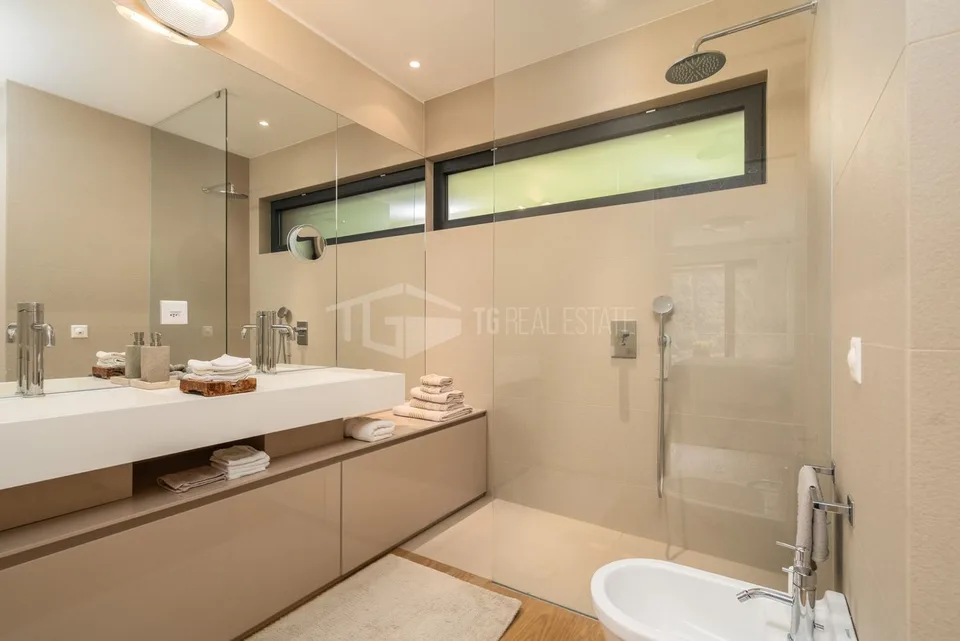 Exklusive 3,5-Zimmer-Wohnung mit Seeblick in Morcote zu verkaufen (Copy) – Foto 12 von 15