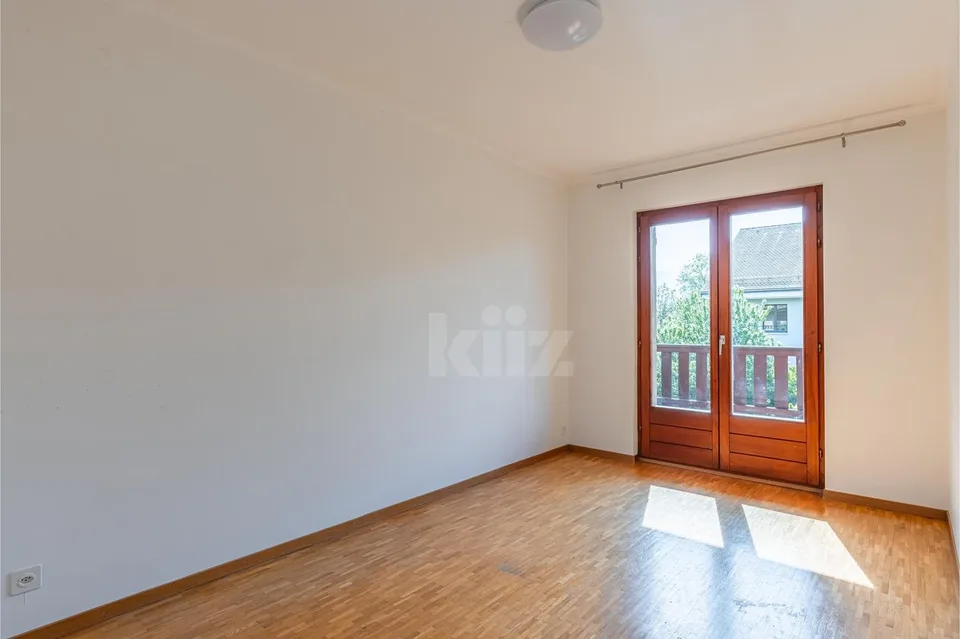 Deliziosa casa a schiera con studio indipendente – foto 8 di 13