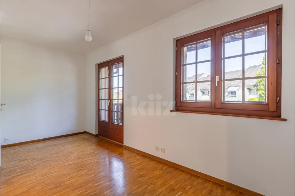 Deliziosa casa a schiera con studio indipendente – foto 10 di 13