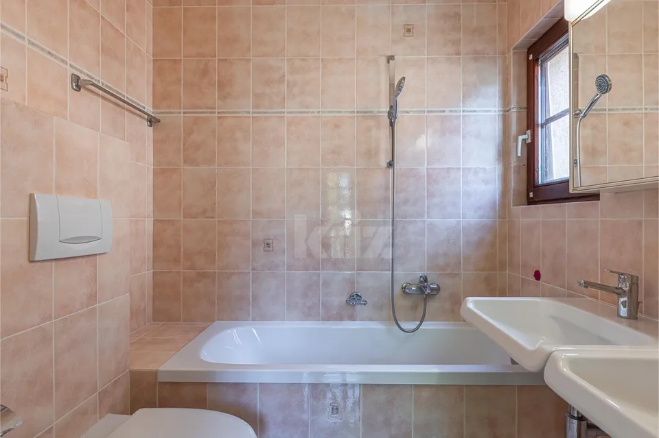 Deliziosa casa a schiera con studio indipendente – foto 11 di 13