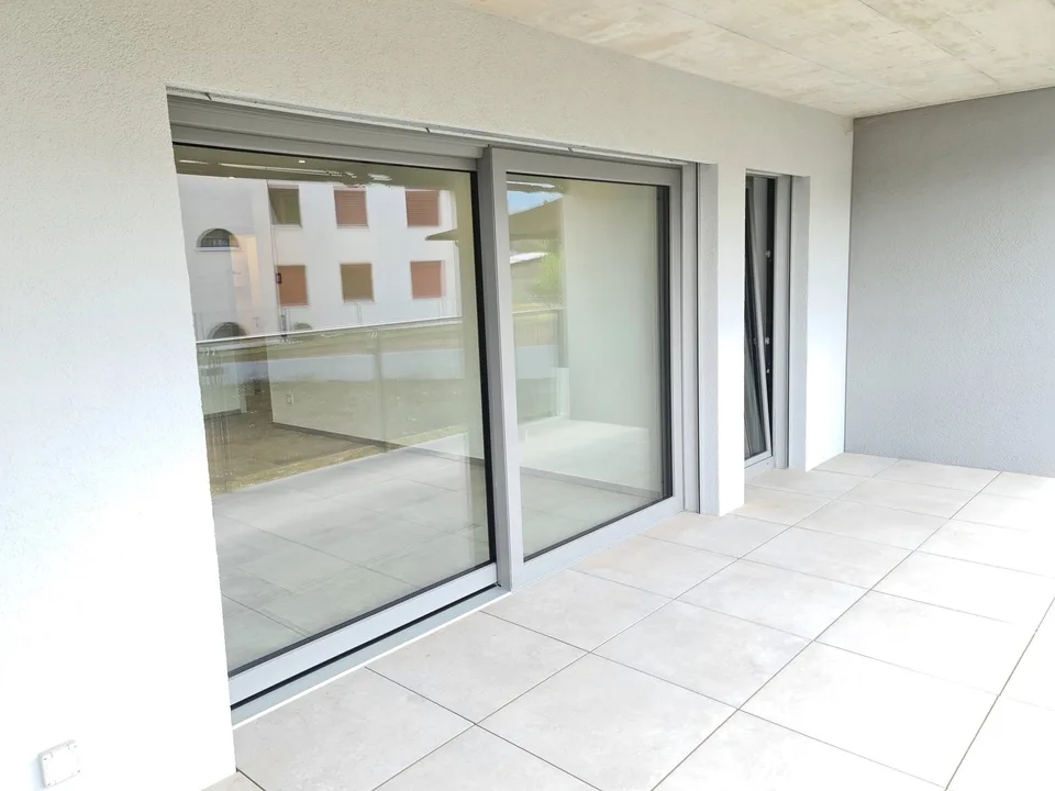 A louer magnifique appart. de 2,5 pièces dans immeuble comme neuf avec place de parc dans le garage – photo 10 sur 14