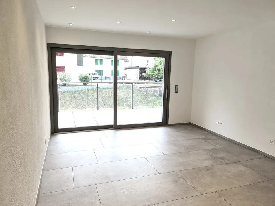 A louer magnifique appart. de 2,5 pièces dans immeuble comme neuf avec place de parc dans le garage – photo 5 sur 14