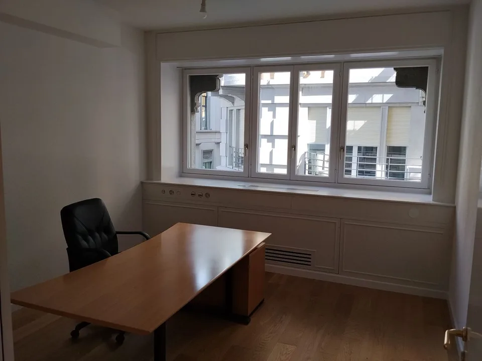 Lugano centro, affittasi comodo ufficio in posizione strategica – photo 8 sur 8