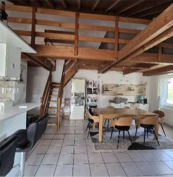 Charmant appartement de 3.5 pièces avec mezzanine – photo 6 sur 7