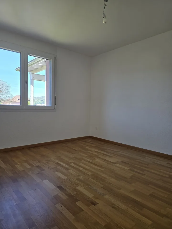 Wohnung mit 4,5 Zimmern im 1. Stock, 100 m2, mit Aufzug – Foto 9 von 13
