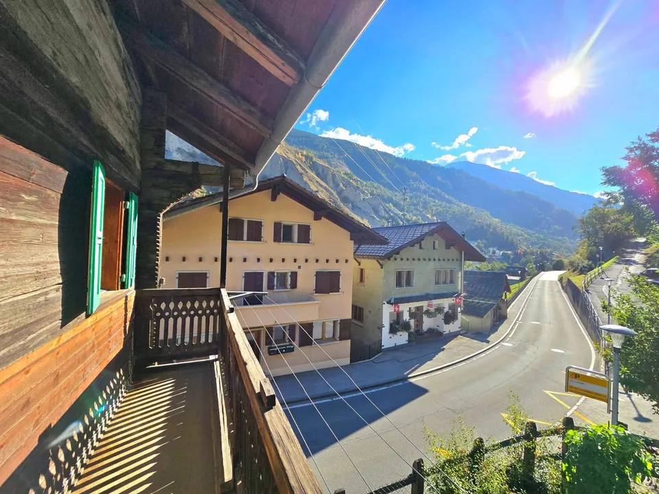 Appartamento duplex da ristrutturare con terrazza e annessi a La Luette nel cuore del Val d'Hérens – foto 14 di 20