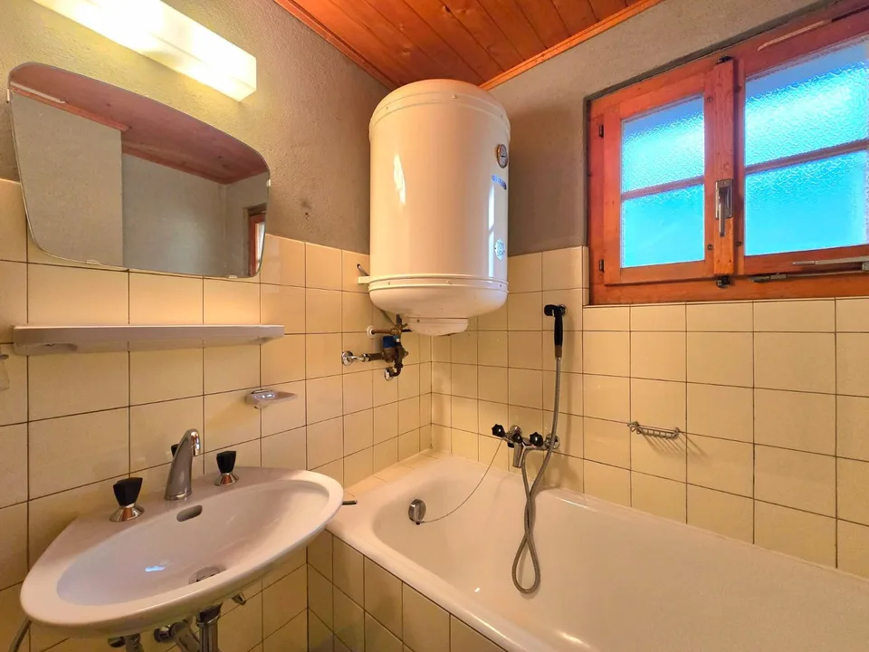 Appartamento duplex da ristrutturare con terrazza e annessi a La Luette nel cuore del Val d'Hérens – foto 12 di 20
