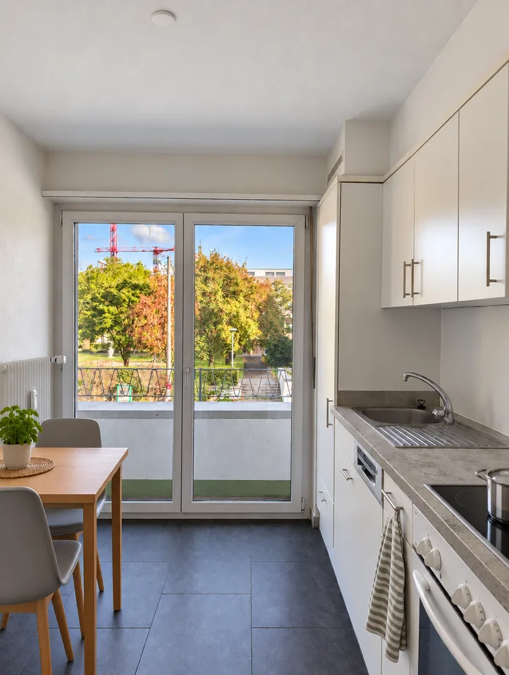 Frisch sanierte 2-Zimmer-Wohnung neben Universitätsspital und Unicampus – Foto 3 von 6