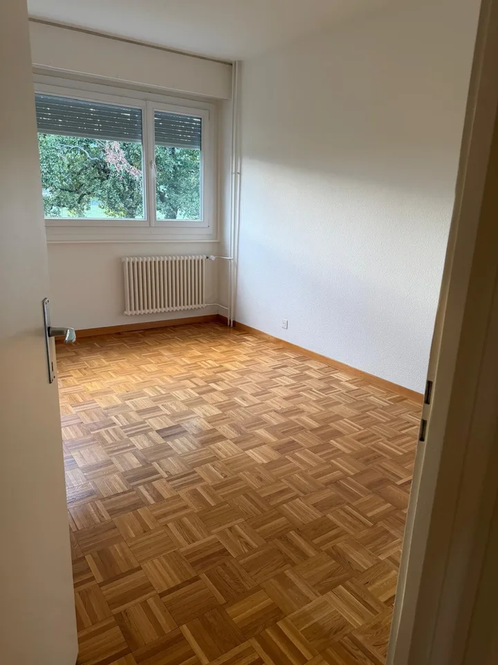 Wohnung mit 6 Zimmern und Balkon in Avully – Foto 5 von 7