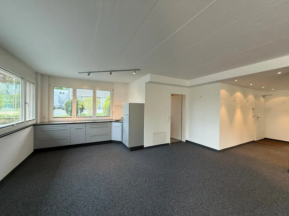 Attraktive Büro-/Gewerbefläche ca. 200 m² in Wollerau – Foto 4 von 11