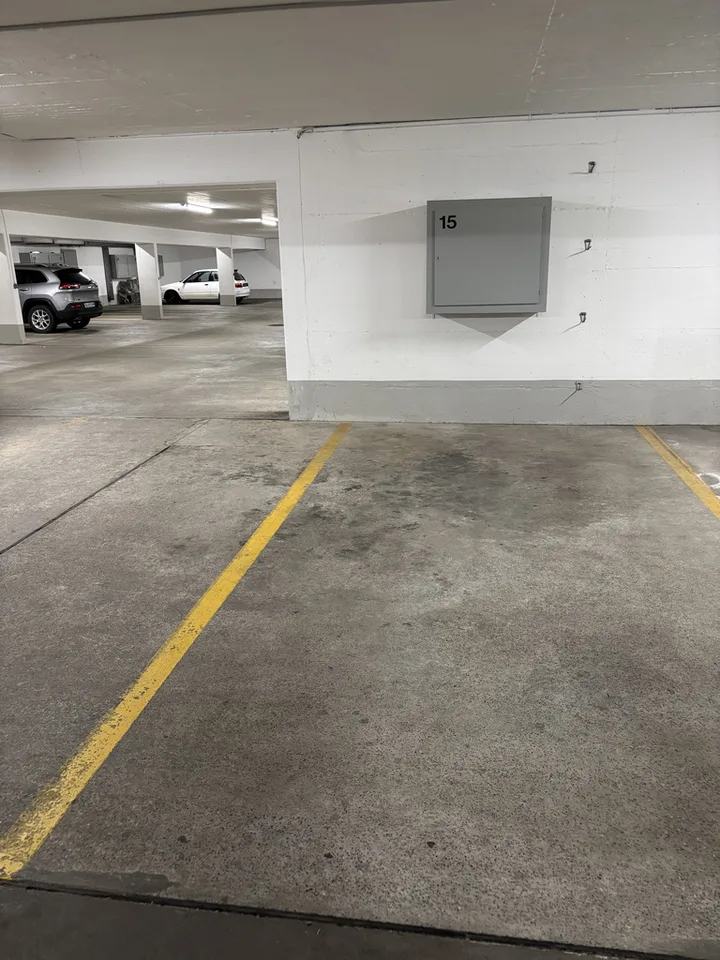 Garagenplätze in Unterentfelden – Foto 2 von 2