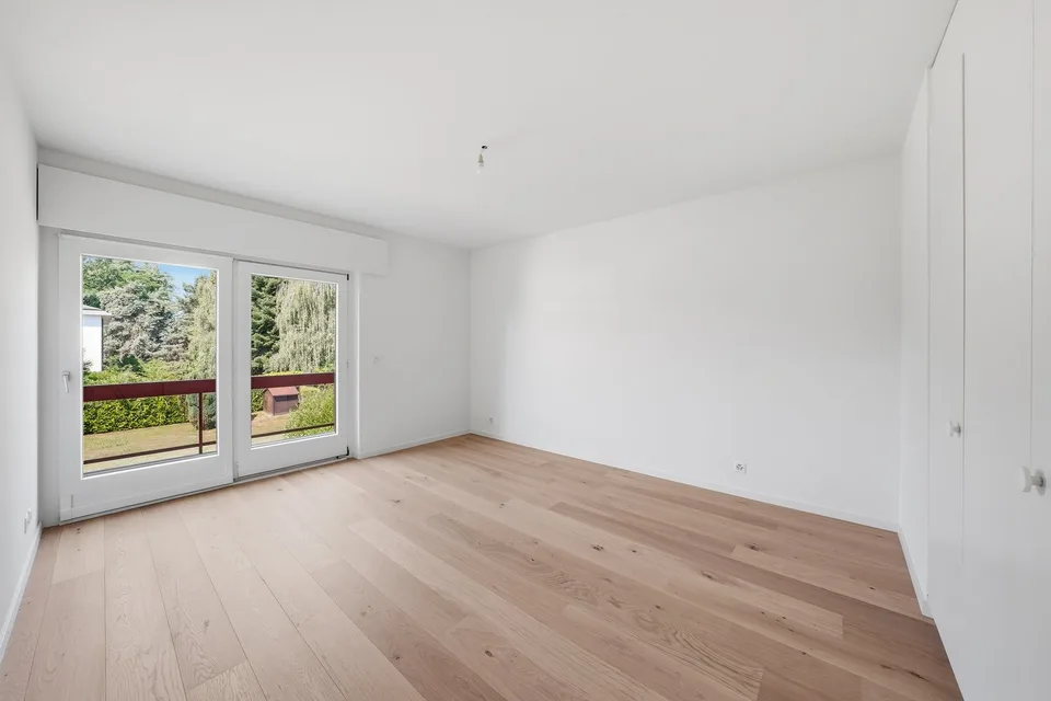 Prächtige 5.5-Zimmer-Dachwohnung in St-Sulpice VD – Foto 6 von 13