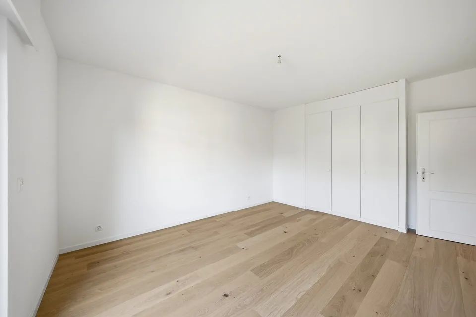 Prächtige 5.5-Zimmer-Dachwohnung in St-Sulpice VD – Foto 7 von 13