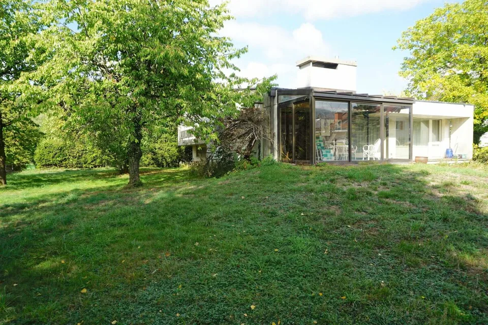 ARI-264 - Villa d'architecte sur un terrain de 1'661 m2 à Courtételle – photo 3 sur 15