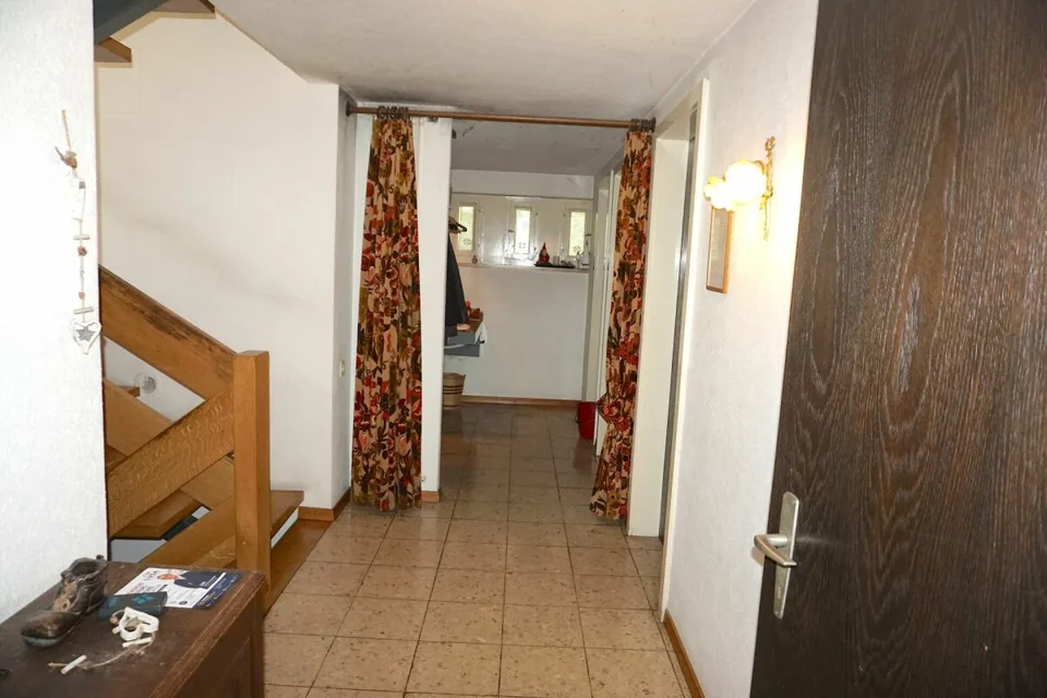 ARI-264 - Villa d'architecte sur un terrain de 1'661 m2 à Courtételle – photo 13 sur 15
