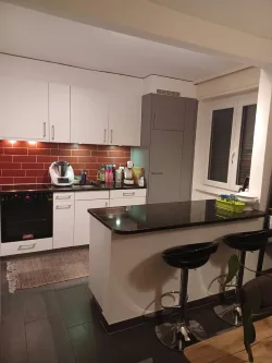 Charmantes 3.5-Zimmer-Wohnung in Freiburg – Foto 2 von 8