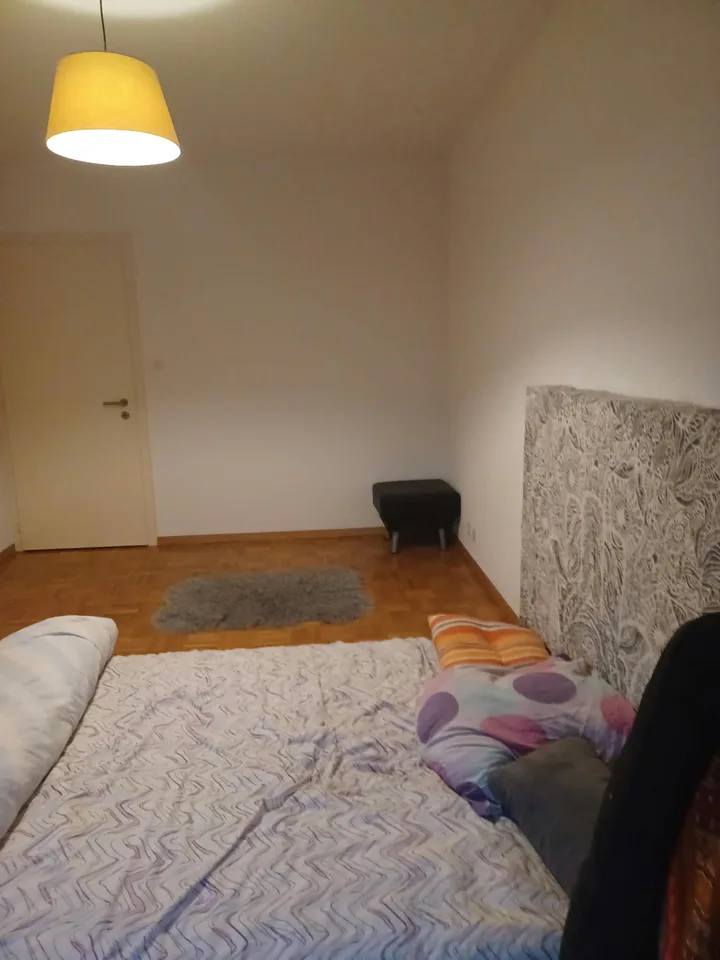 Charmantes 3.5-Zimmer-Wohnung in Freiburg – Foto 6 von 8