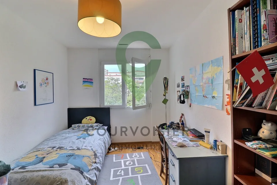 BEL APPARTEMENT DE 4,5 PIECES A NYON – Foto 12 von 13