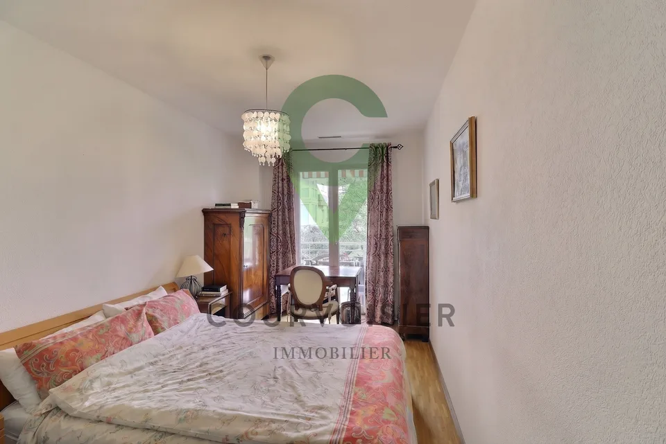 BEL APPARTEMENT DE 4,5 PIECES A NYON – Foto 8 von 13