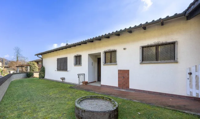 Casa unifamiliare con giardino e piscina / Einfamilienhaus mit Garten und Schwimmbad – photo 5 sur 8