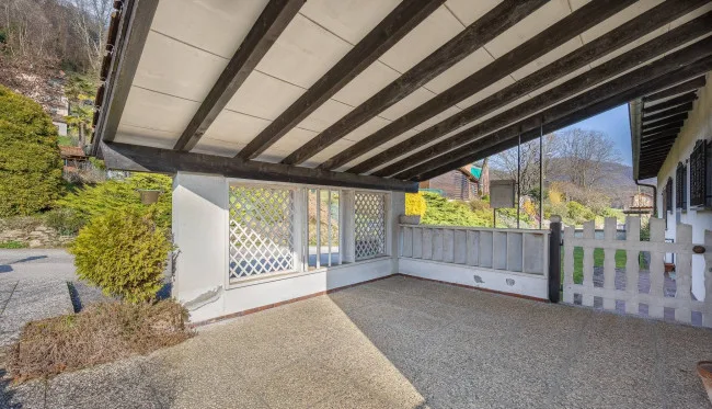 Casa unifamiliare con giardino e piscina / Einfamilienhaus mit Garten und Schwimmbad – photo 6 sur 8