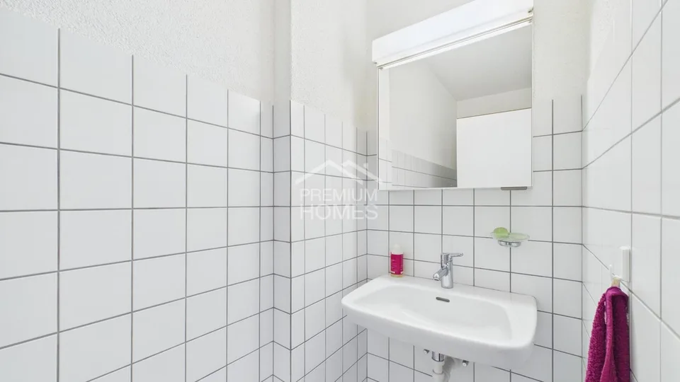 6 Zimmer Einfamilienhaus in Rheinfelden – Foto 12 von 13