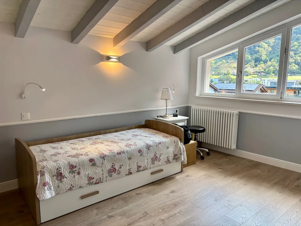 Graziosa casa con terrazzo, doppio box auto + posteggio / Ferienhaus in Der Nähe von Figino/Lugano – Foto 9 von 10