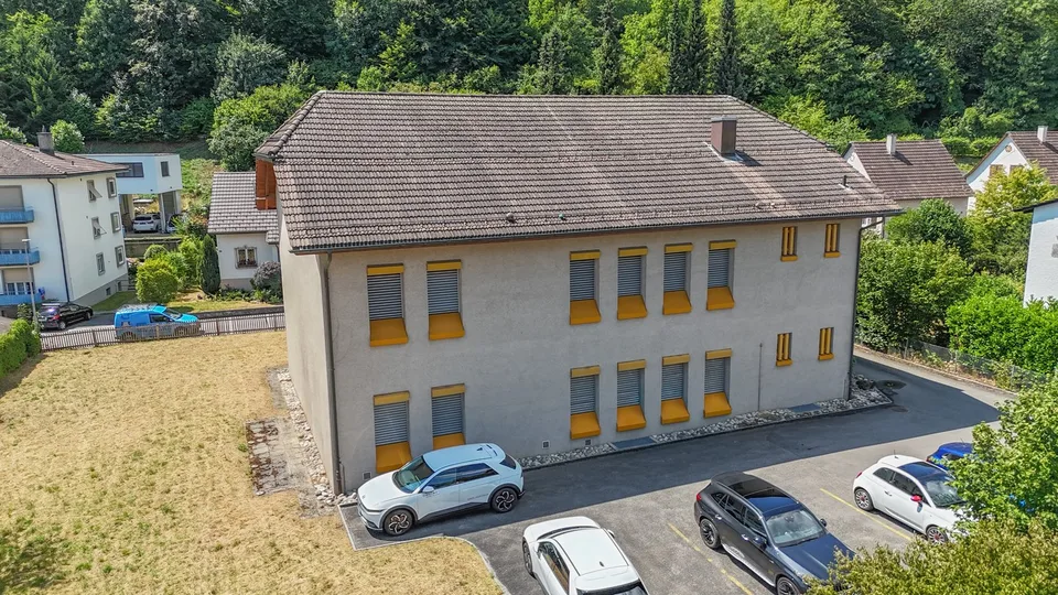Attraktives Renditeobjekt in zentraler Lage mit vielseitigem Nutzungspotenzial – Foto 2 von 18