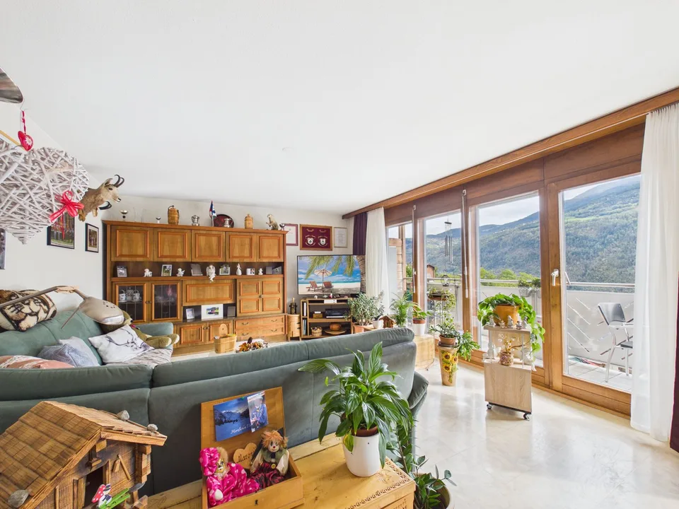 Charmante 4.5-Zimmer-Wohnung mit Bergblick in Steg-Hohtenn – Foto 6 von 10