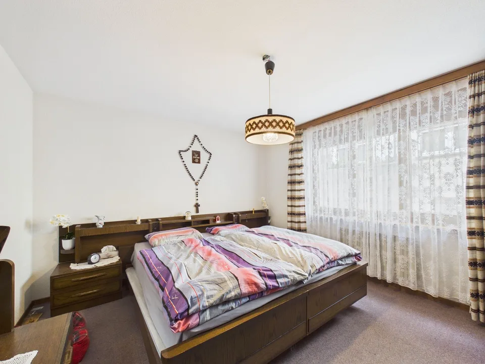 Charmante 4.5-Zimmer-Wohnung mit Bergblick in Steg-Hohtenn – Foto 7 von 10