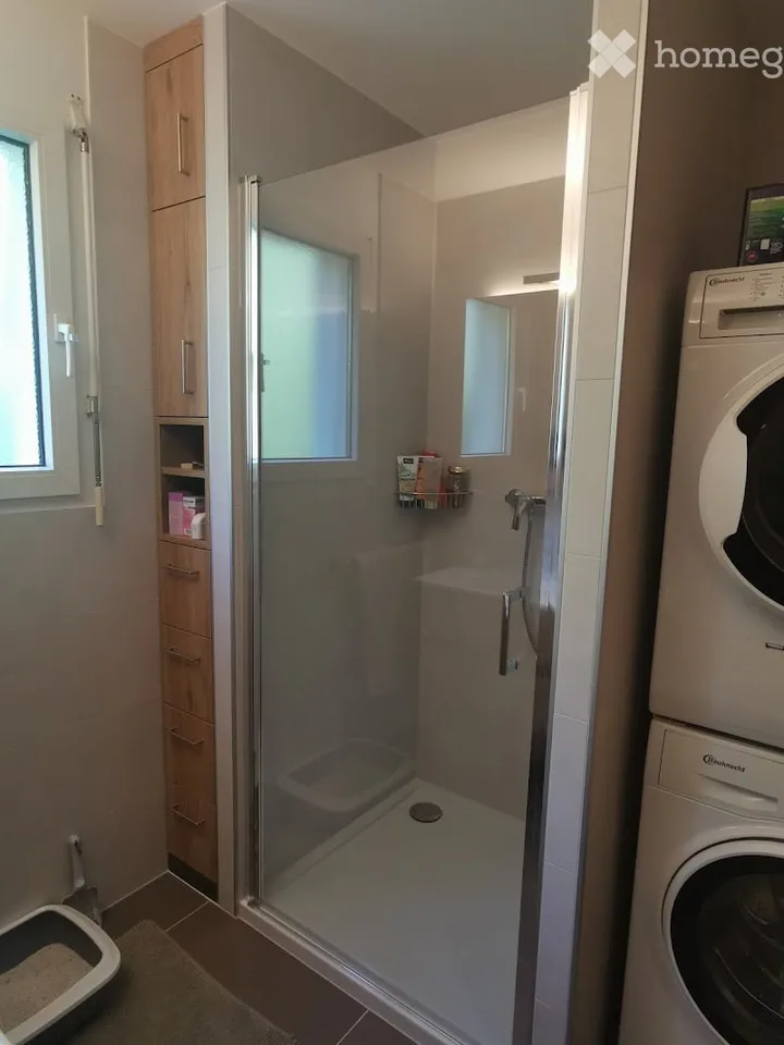 Helles Apartment in ruhiger Lage, Zentrum von Fully – Foto 8 von 15