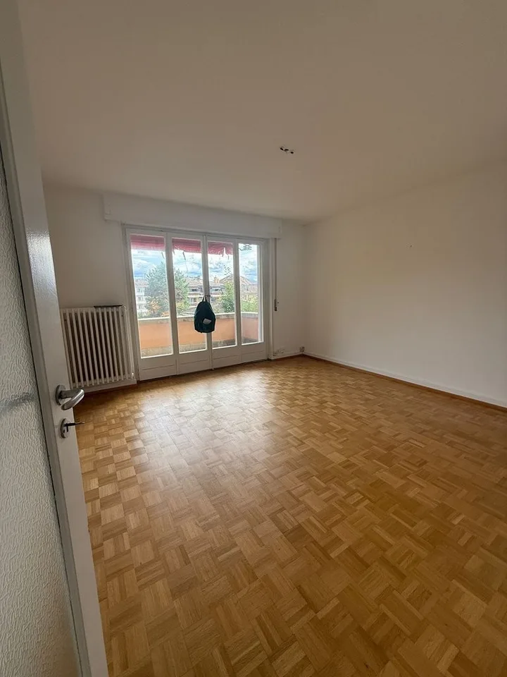 In un quartiere piacevole e tranquillo, scopri questo bel 3 locali – foto 2 di 4