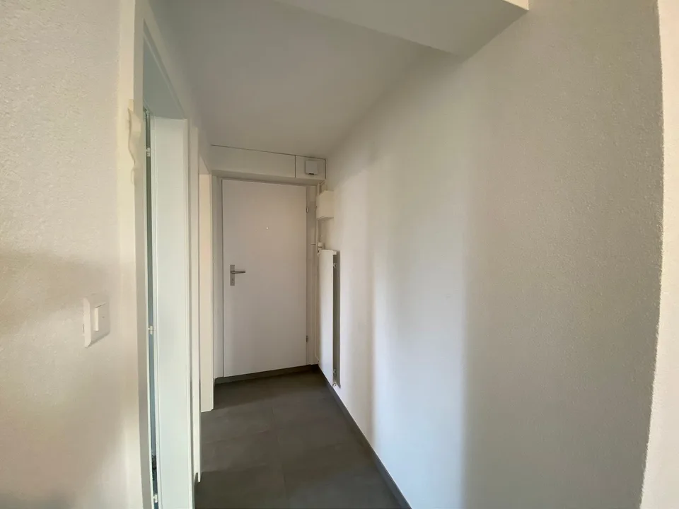 04000 - Wohnung 3 Zimmer - RTE JOSEPH-CHALEY 18 - FREIBURG – Foto 6 von 9